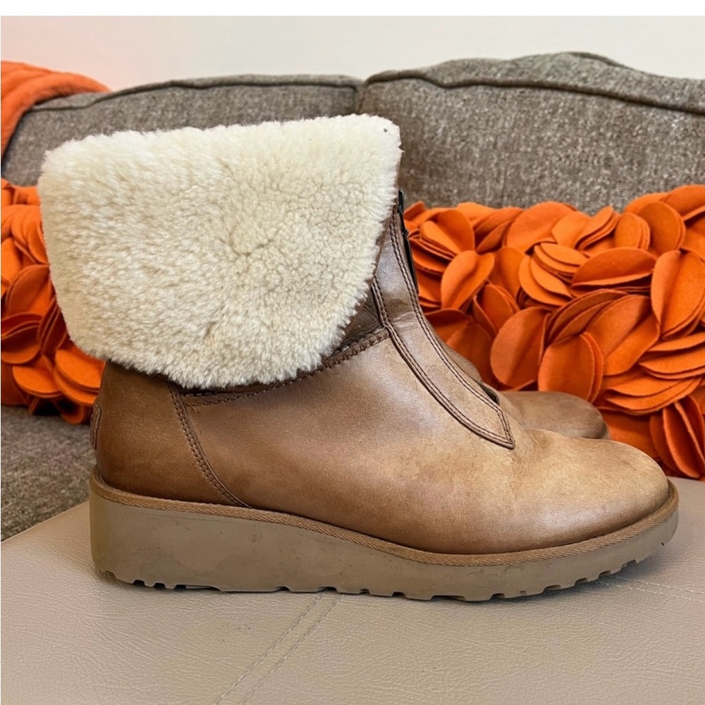 ❣️UGG Caleigh Chestnut Brown Leather Boots❣️